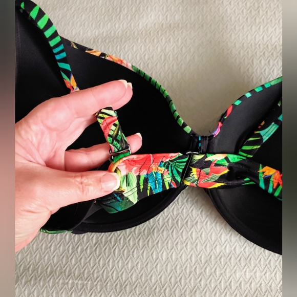 Turquoise Couture Bikini Top, D/XL - Picture 2 of 3